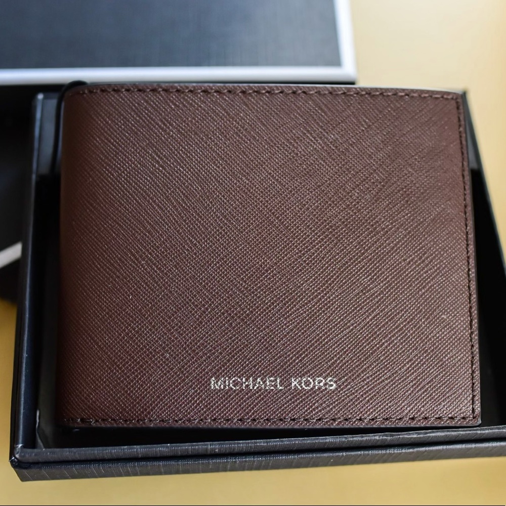Michael Kors Bifold Wallet